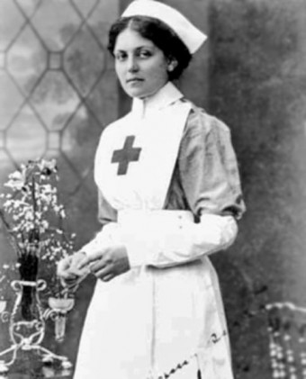 Illustration for article titled The Woman Who Survived the Titanic, Britannic, and Olympic Disasters